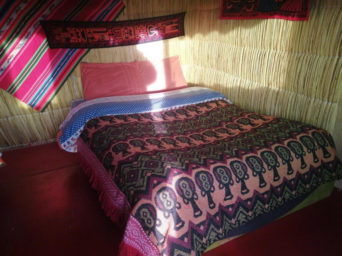 Uros Lodge Lover Titiqaqa Puno Exterior photo