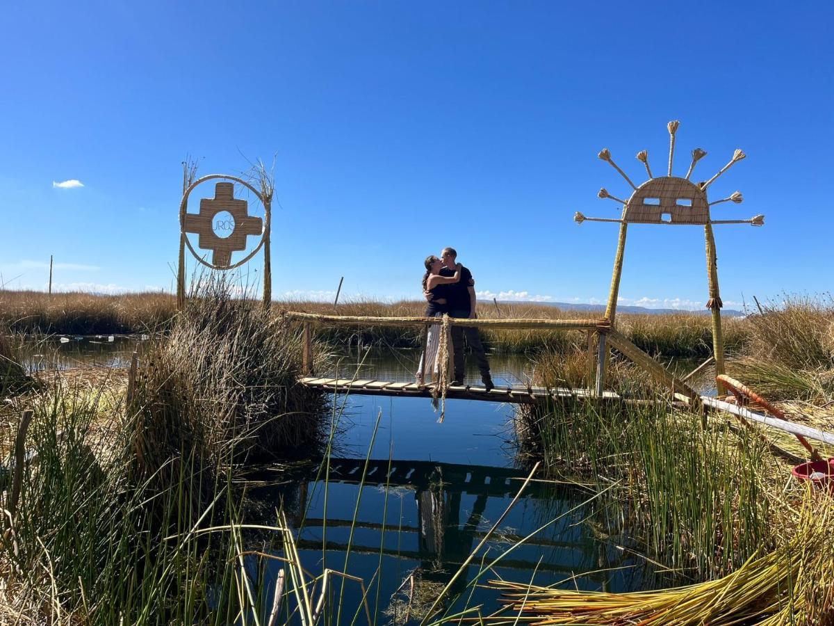 Uros Lodge Lover Titiqaqa Puno Exterior photo