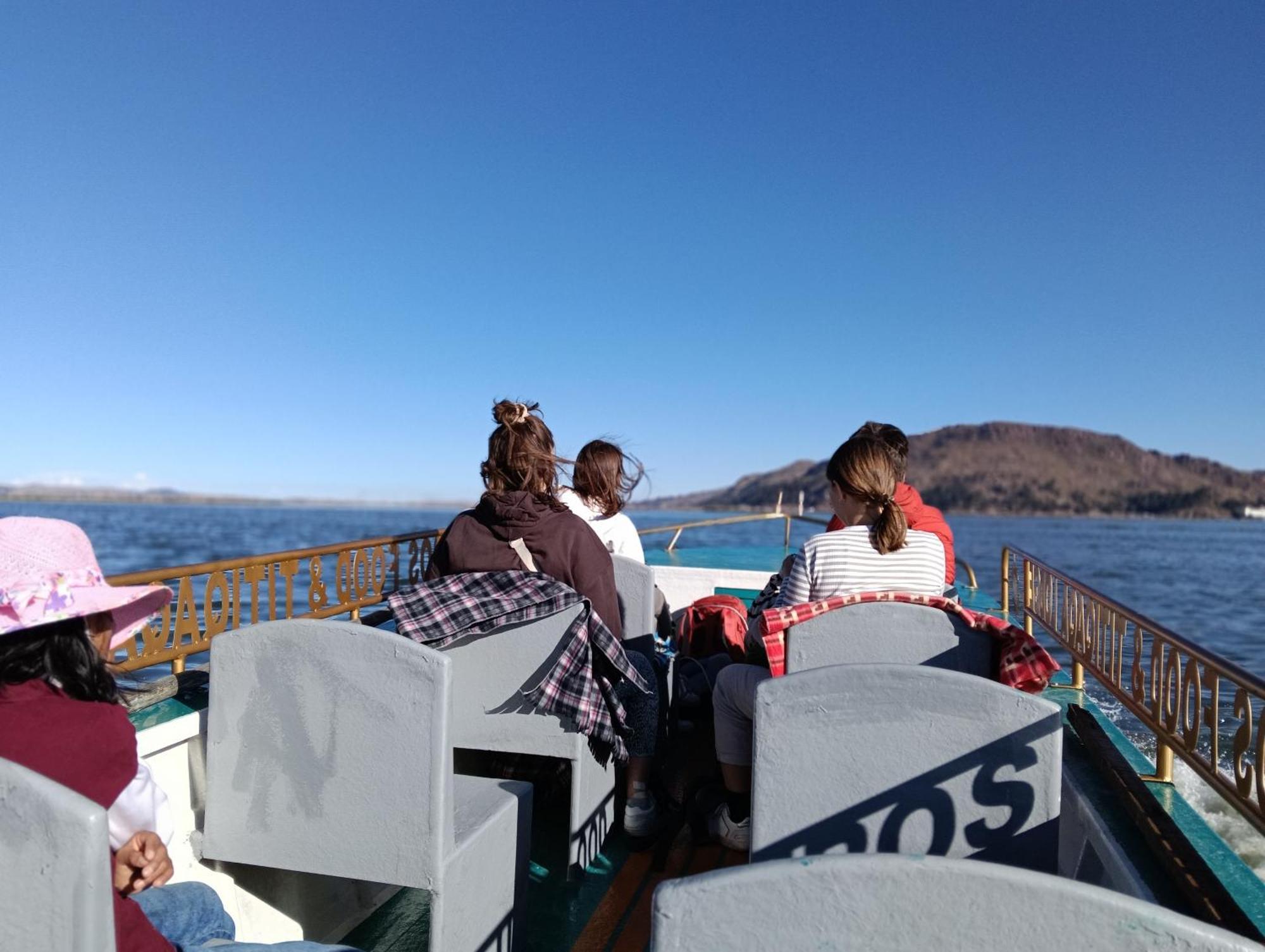 Uros Lodge Lover Titiqaqa Puno Exterior photo