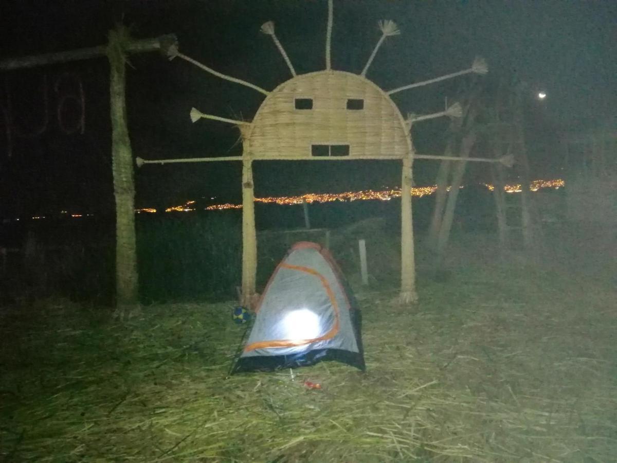Uros Lodge Lover Titiqaqa Puno Exterior photo
